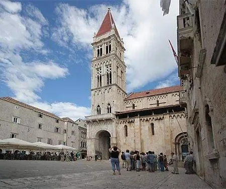 Sime Διαμέρισμα