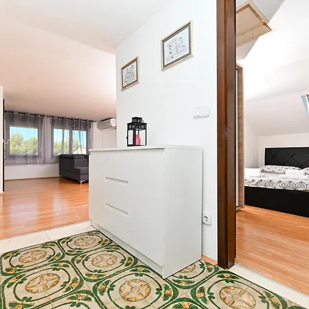 Sime Apartment