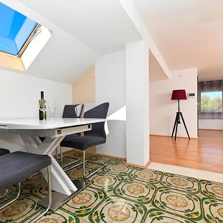 Apartment Sime *